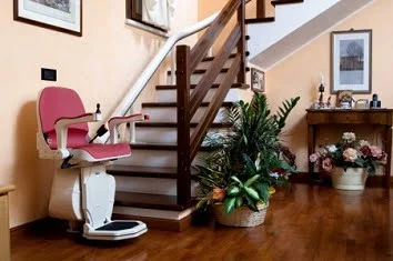 Merdiven-Asansoru.jpg Merdiven Asansoru.jpg